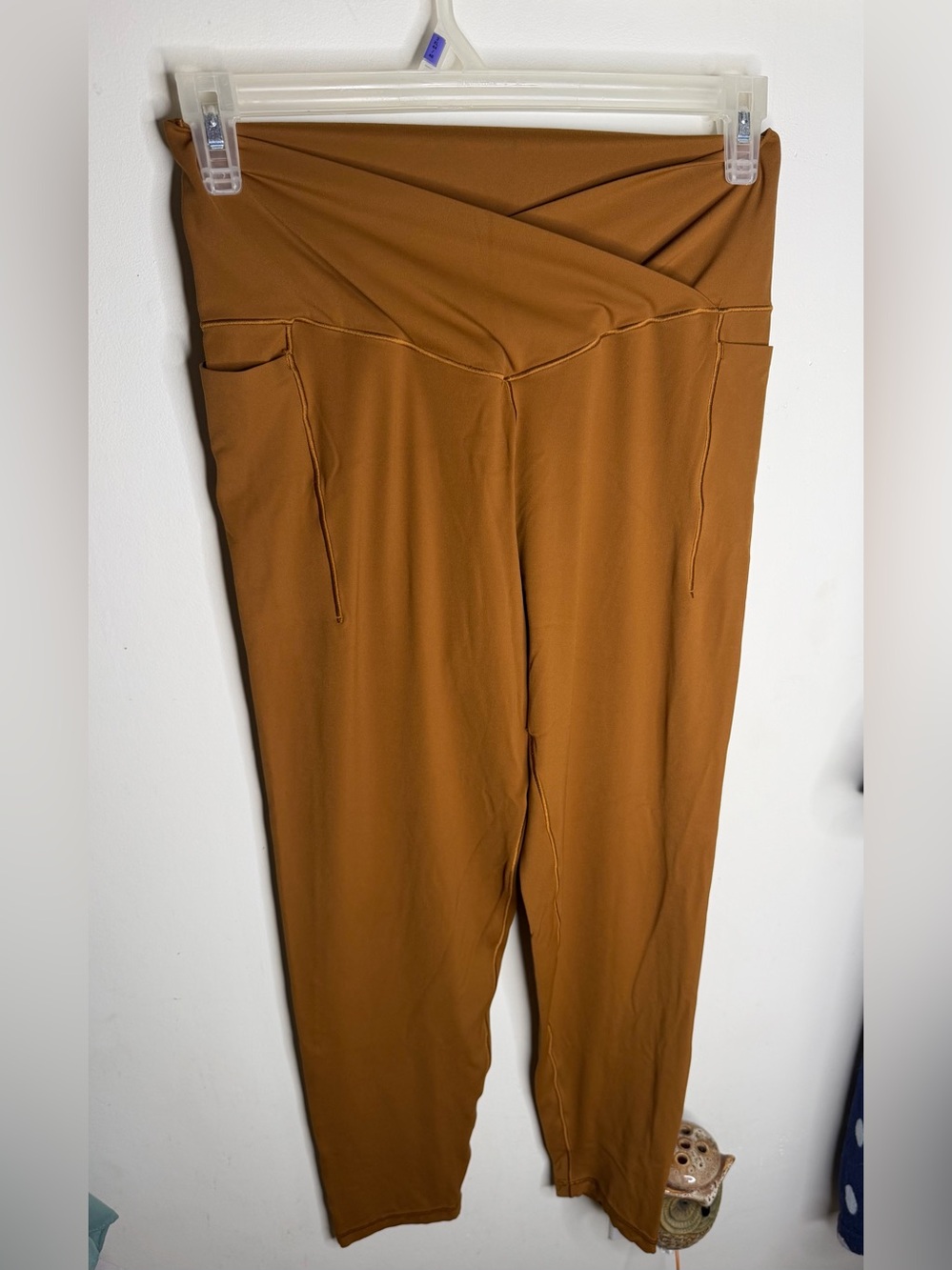 Offline by aerie High-Waist Cross-Front Leggings in Camel Brown - Picture 2 of 5